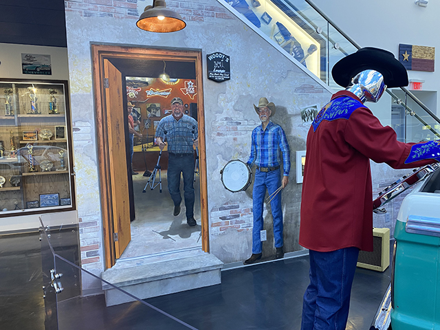 Woody's Classic Cars & Baseball Museum
